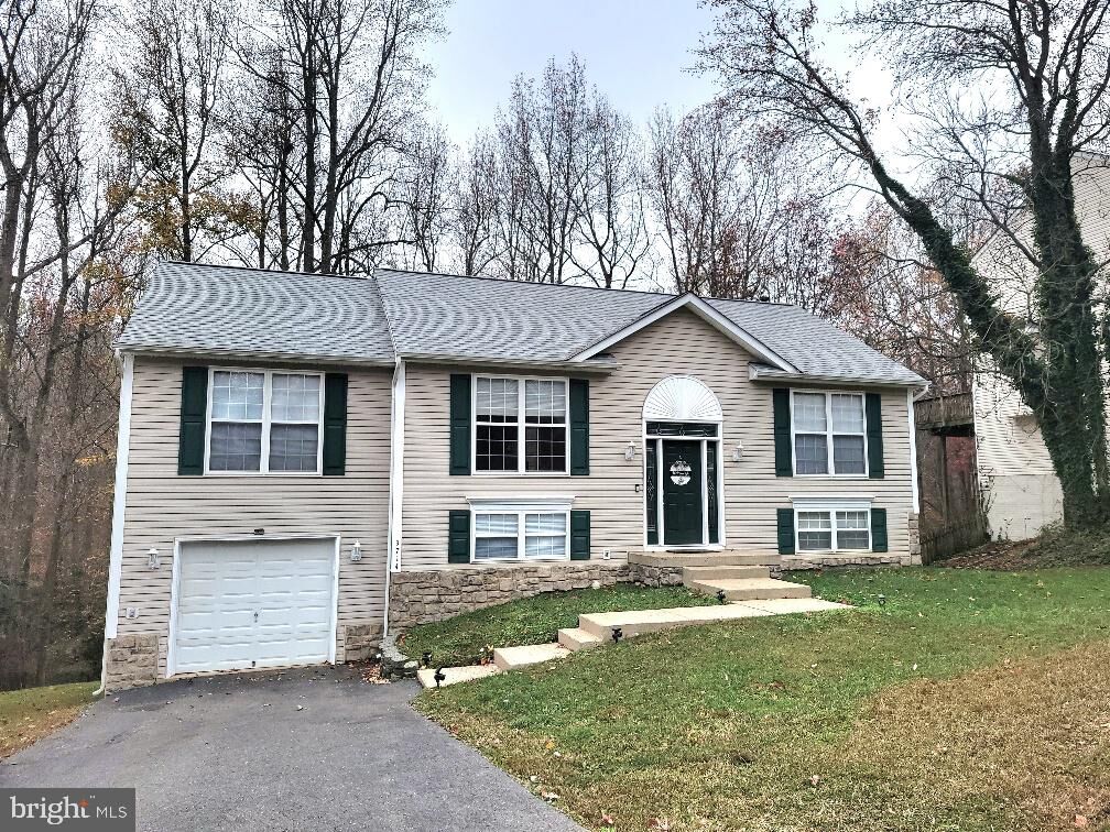 Property Photo:  3714 Overview Drive  VA 22408 