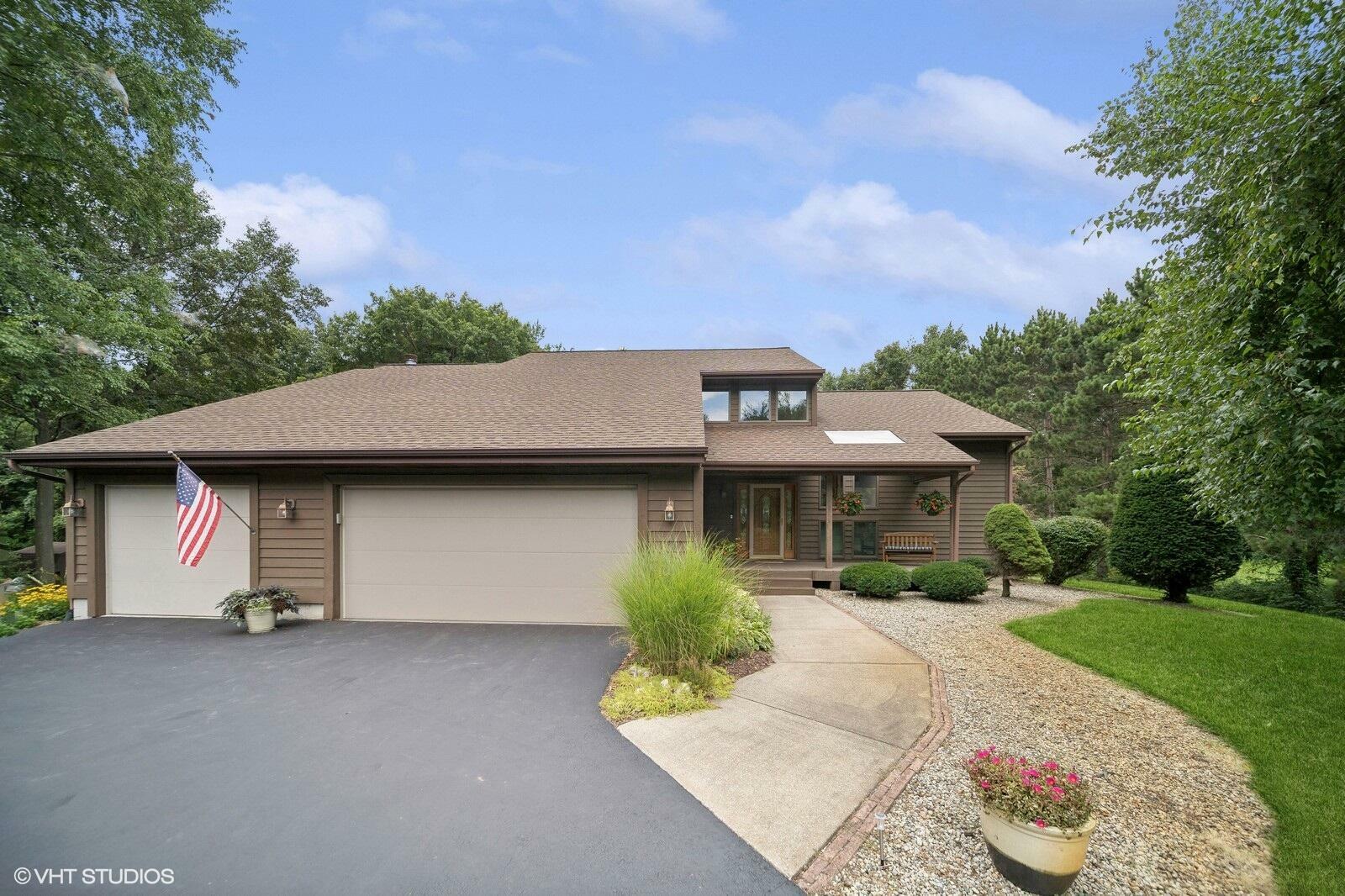 Property Photo:  1744 Country Lane  IN 46360 
