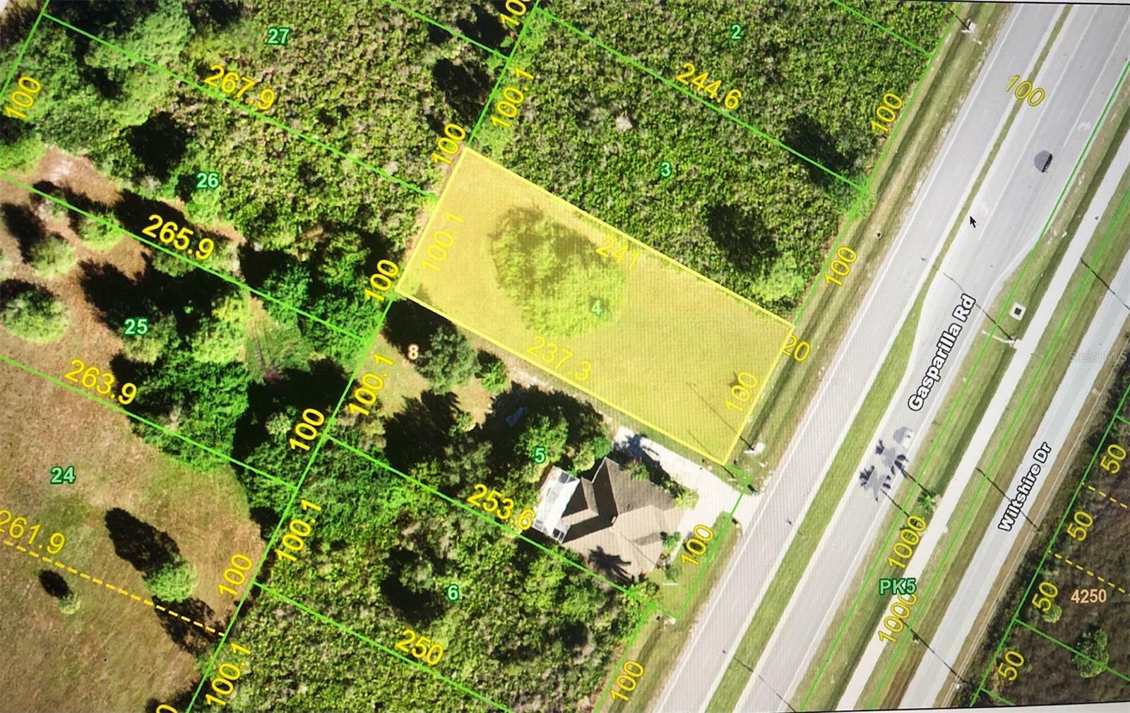 Property Photo:  8465 Gasparilla Road  FL 33981 