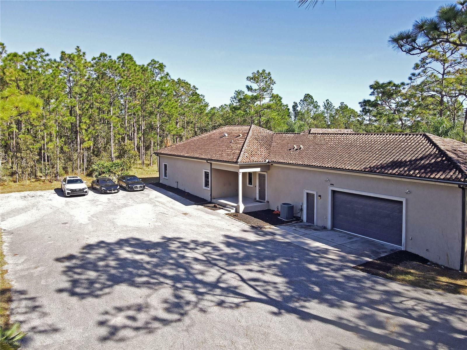 Property Photo:  5403 Golddust Road  FL 34609 