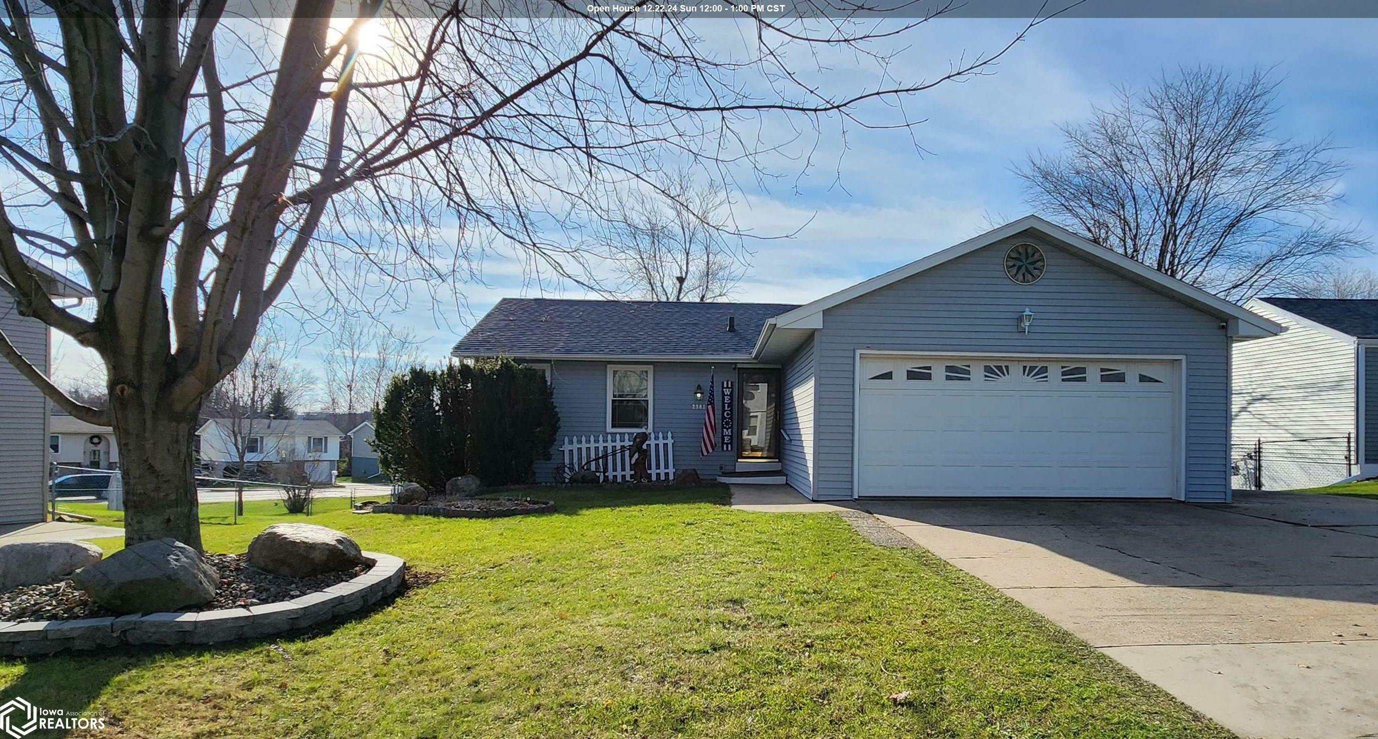 Property Photo:  2301 Sugar Creek Lane  IA 50158 