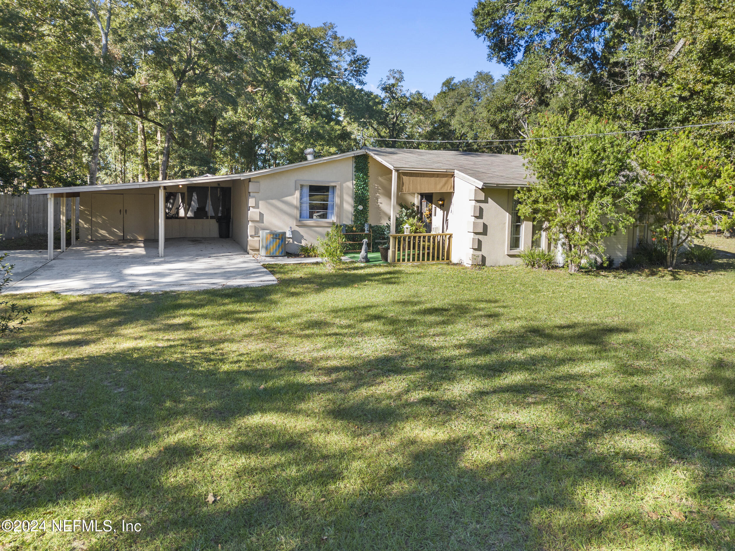 Property Photo: 5790 US Highway 17 FL 32043