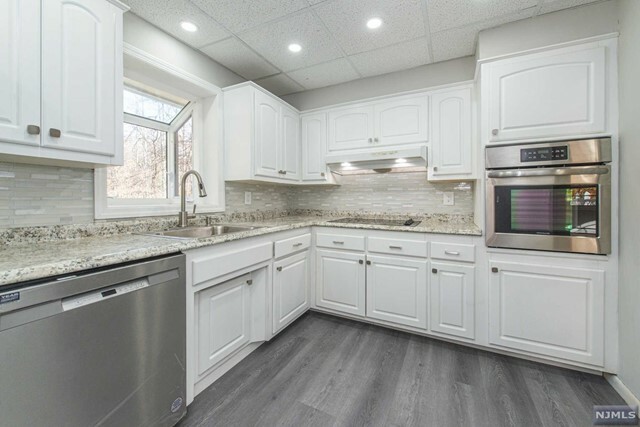 Property Photo:  200 Conklintown Road  NJ 07456 