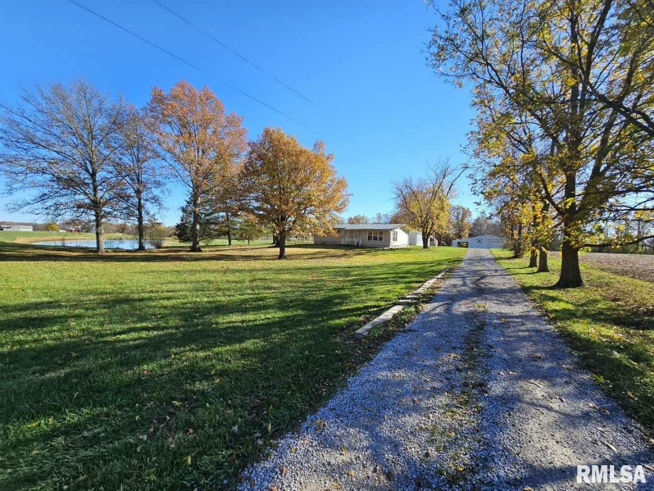 Property Photo:  6641 E Aurora Road  IL 62898 