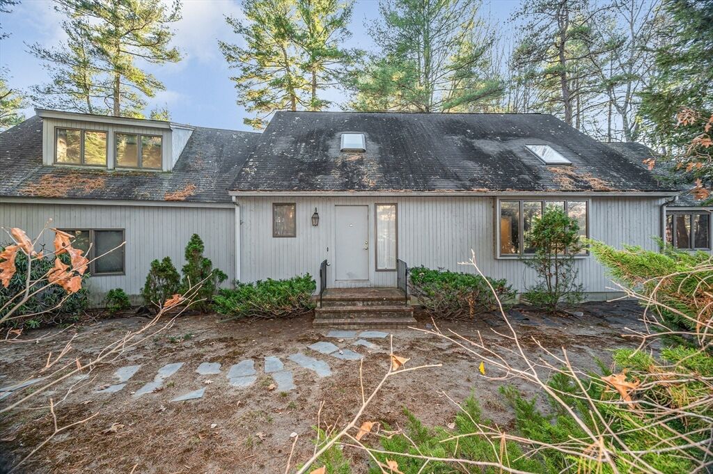 Property Photo: 47 Woodcock Ln MA 01752