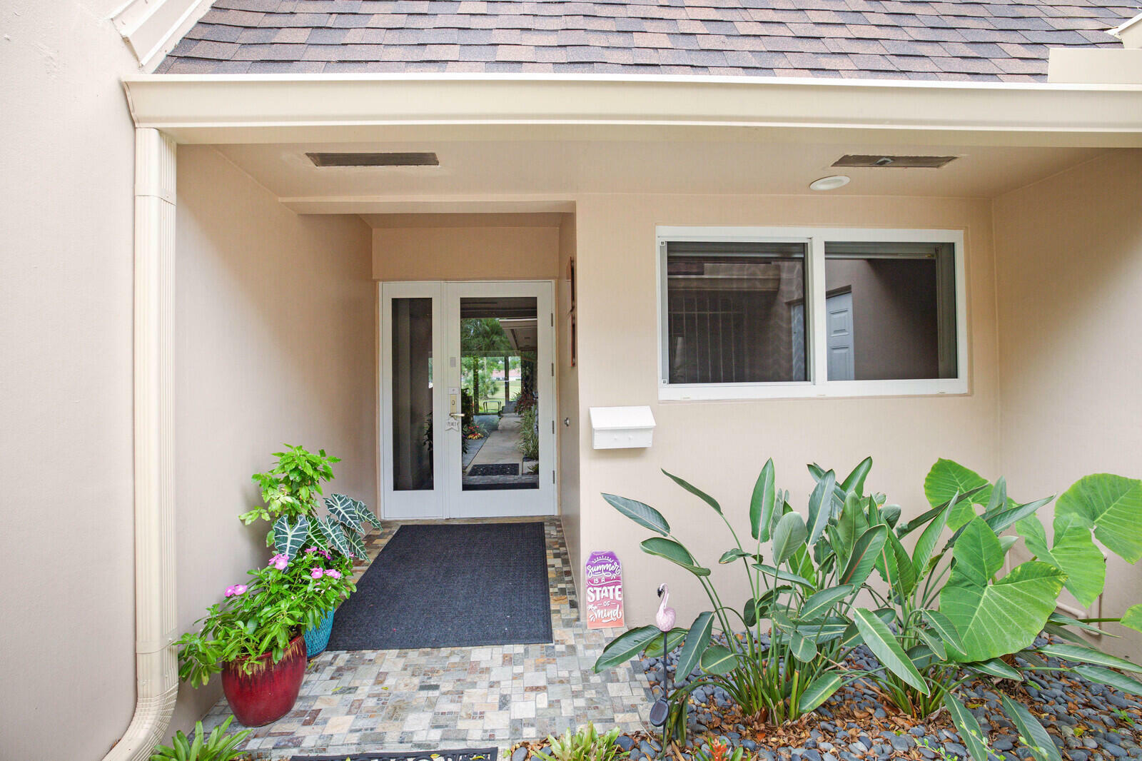 Property Photo: 3763 Oaks Clubhouse Drive FL 33069