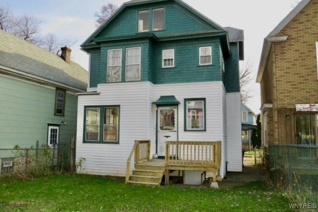 Property Photo:  22 Heward Avenue  NY 14207 