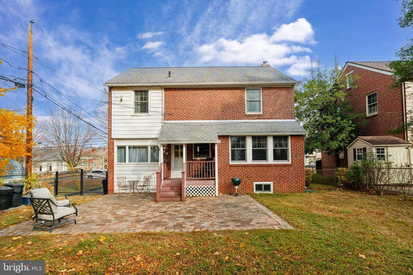 Property Photo:  1002 Roberts Avenue  PA 19026 