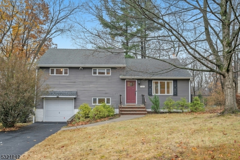 Property Photo: 12 Apple Tree Ln NJ 07950