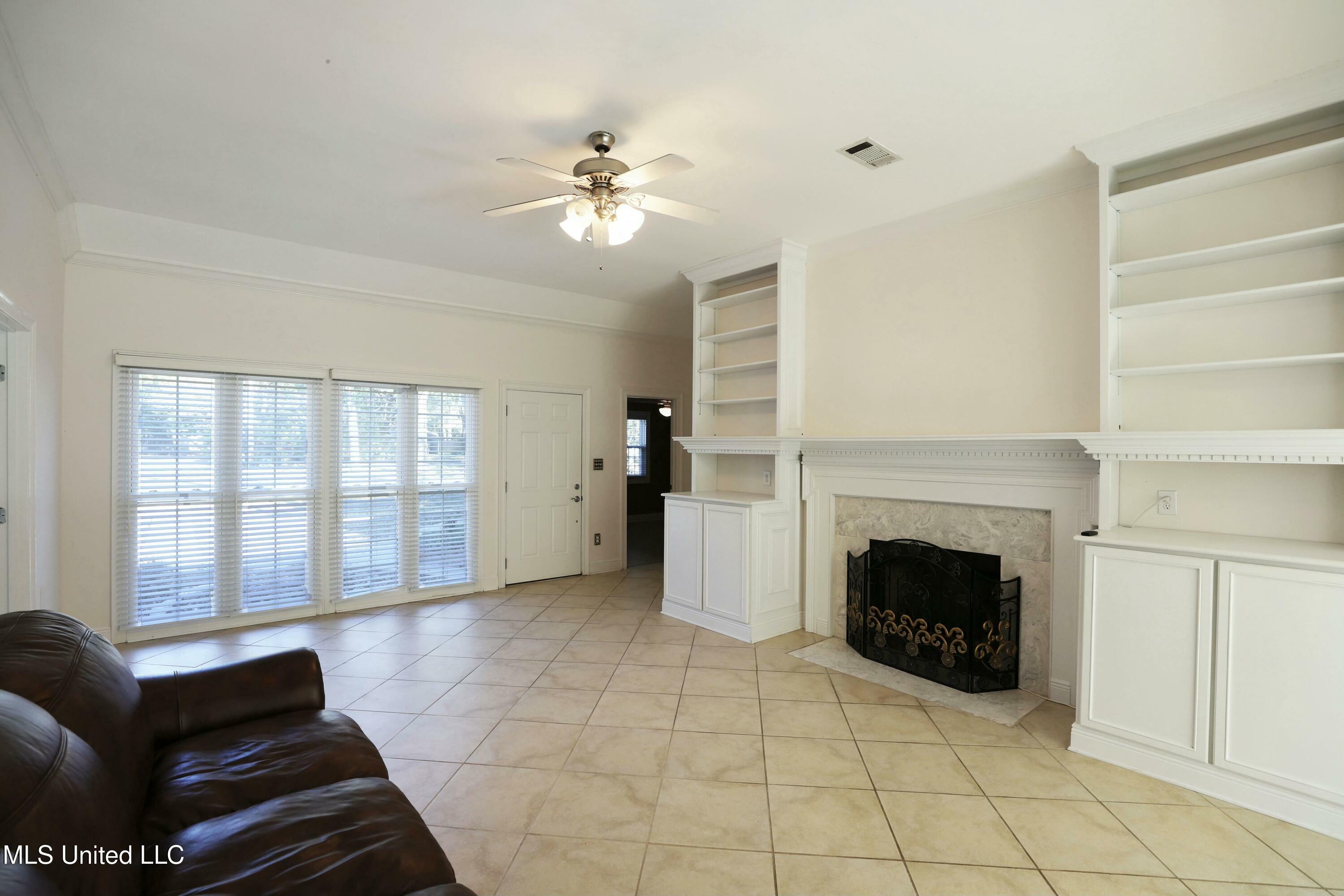 Property Photo:  63720 N Diamondhead Drive  MS 39525 