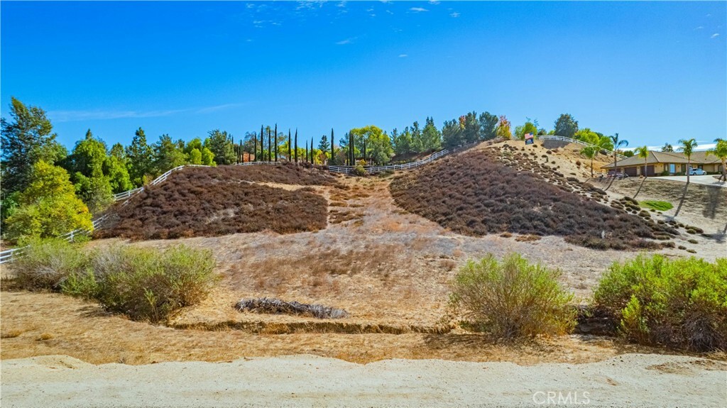 Property Photo:  31331 Jedediah Smith Road  CA 92592 