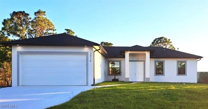 2915 28th Street SW  Lehigh Acres FL 33976 photo