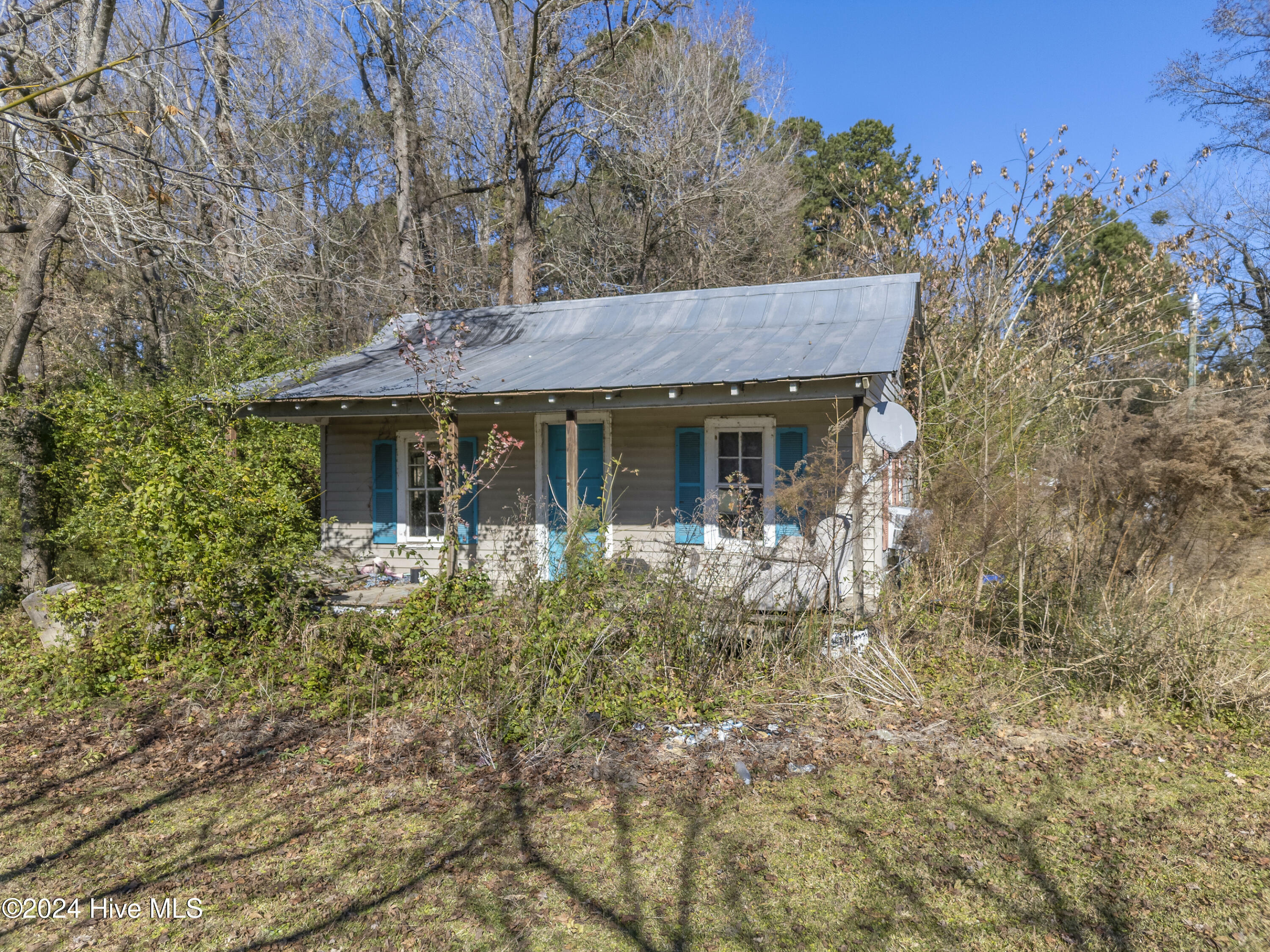 Property Photo:  285 Lester Houston Road  NC 28572 