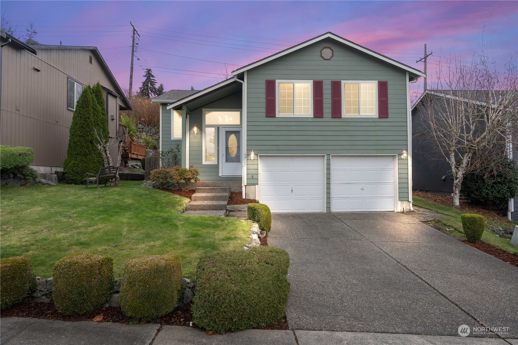 Property Photo:  4909 S Wapato Street  WA 98409 