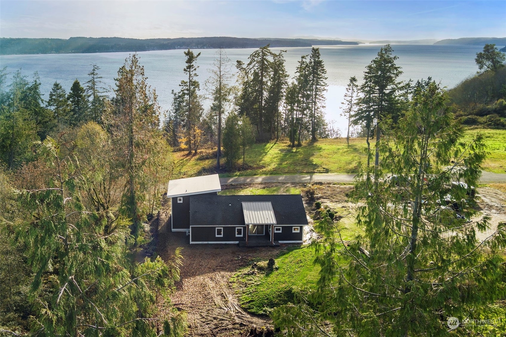 Property Photo:  122 Linda View Drive  WA 98365 