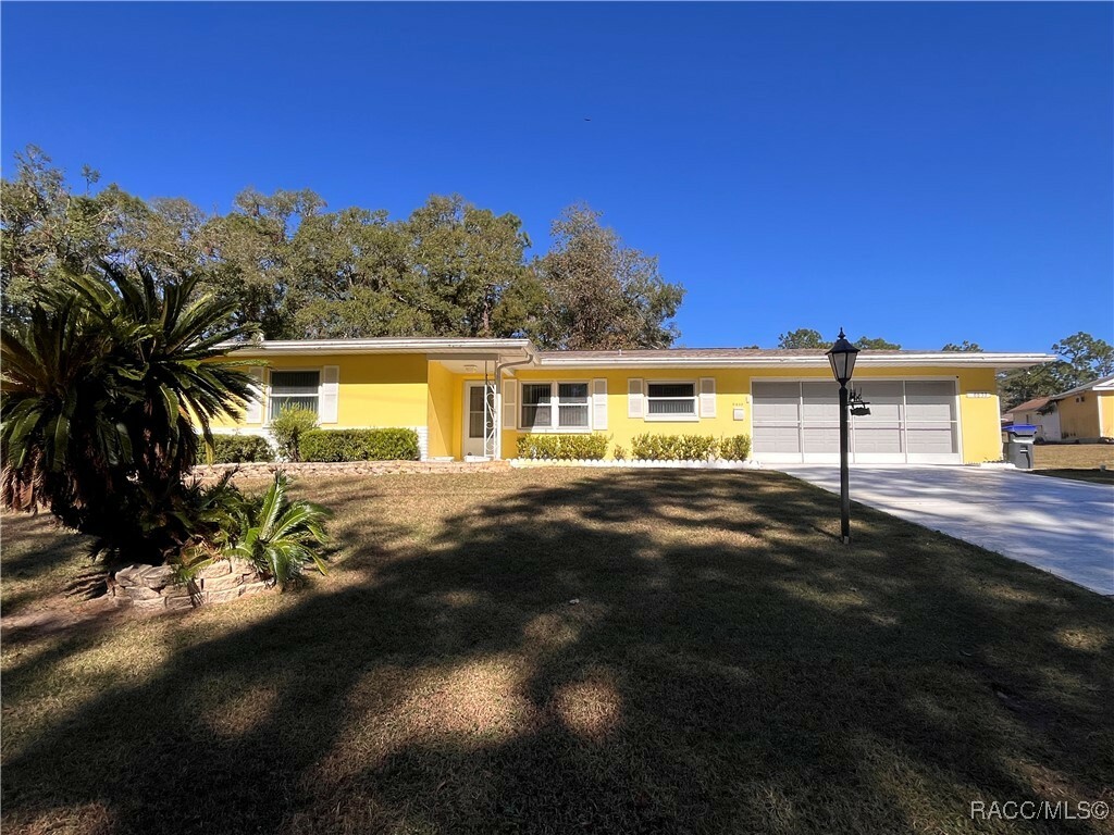 Property Photo:  6633 E Gurley Street  FL 34452 