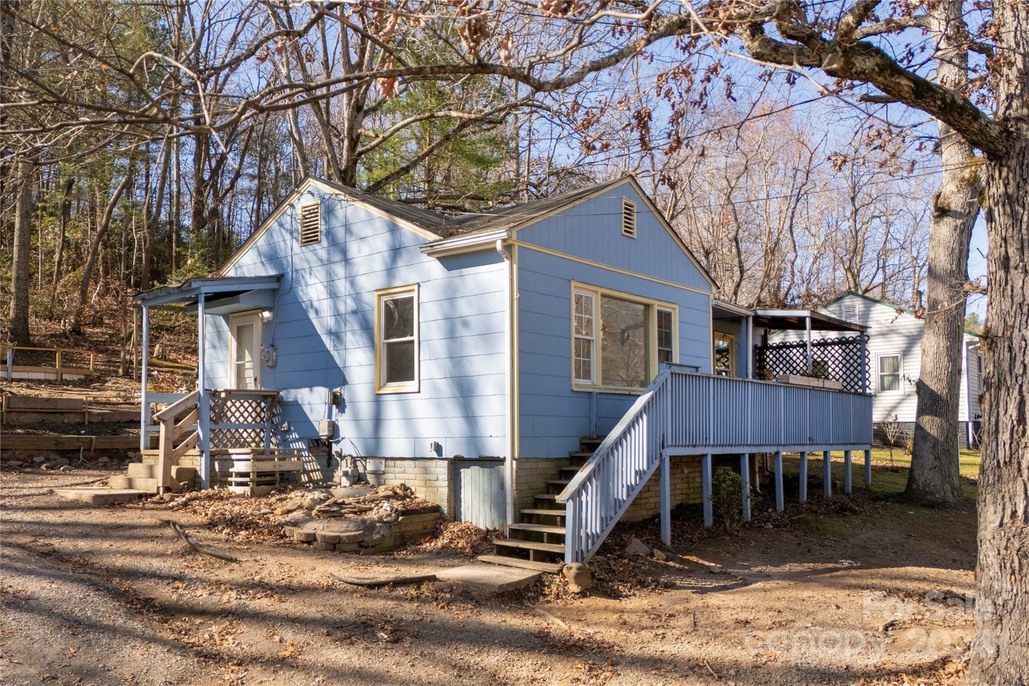 Property Photo:  109 N Fork Road  NC 28711 