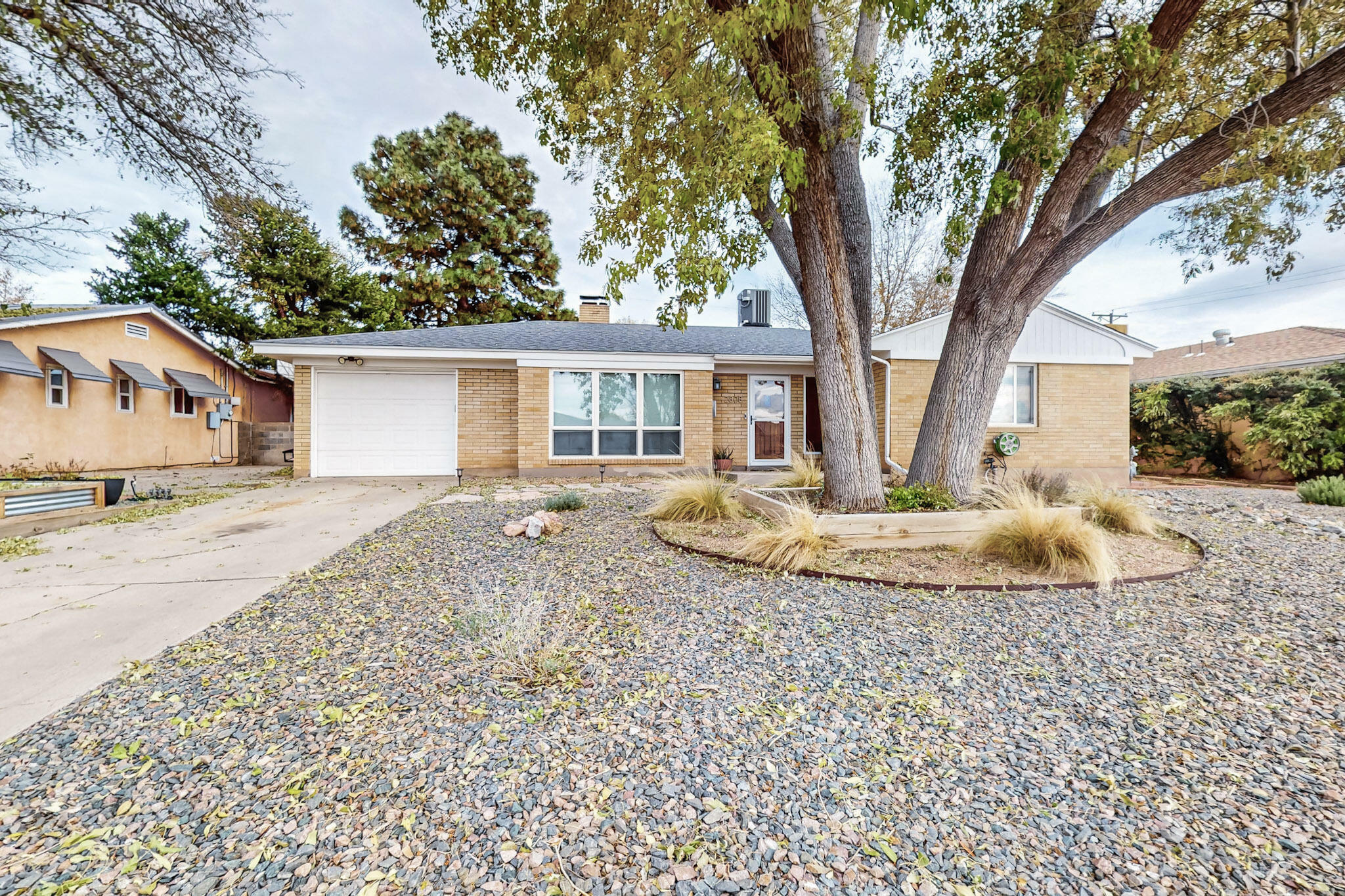 Property Photo:  2808 California Street NE  NM 87110 