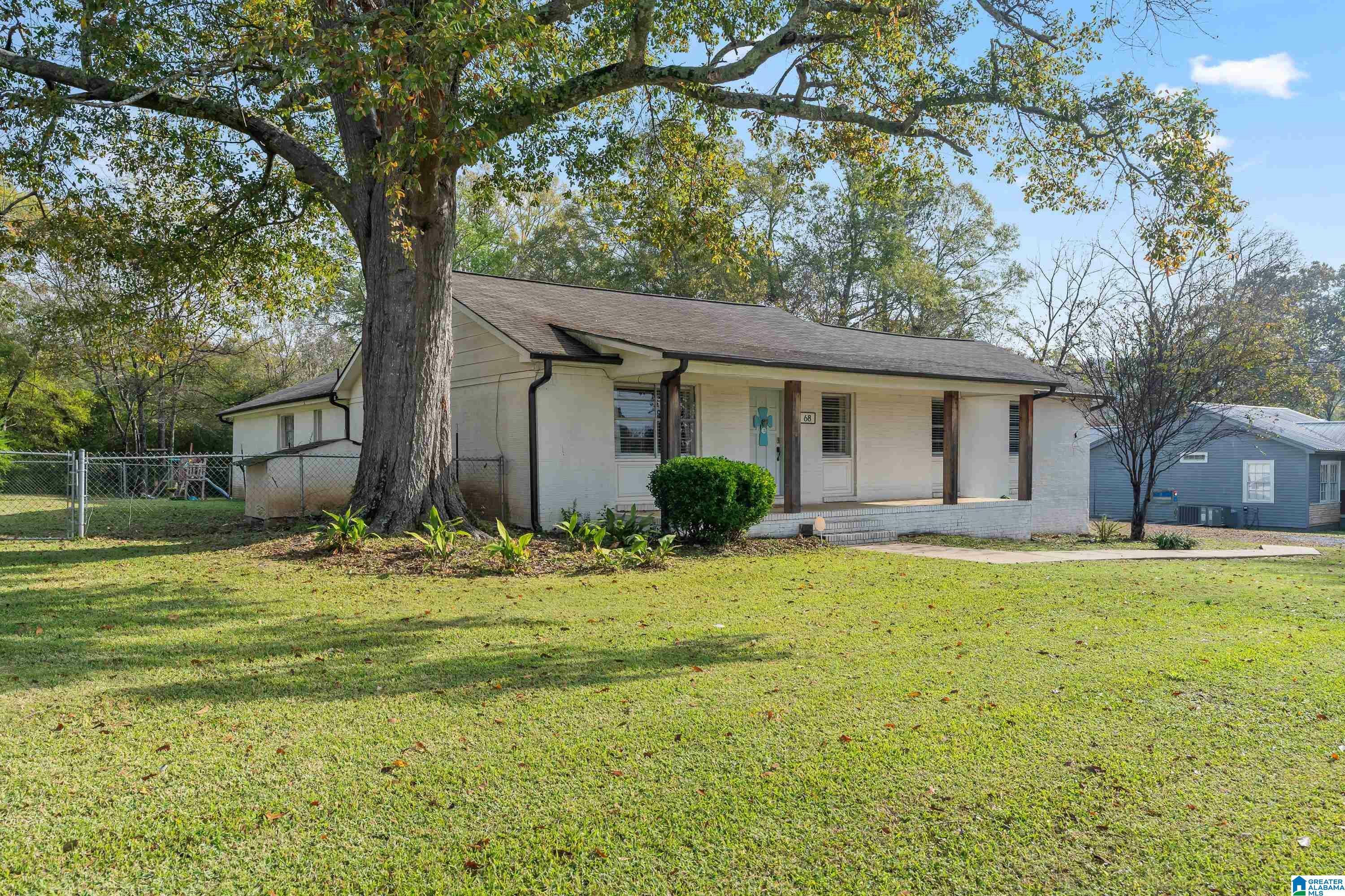 Property Photo:  68 Wilson Street  AL 35146 