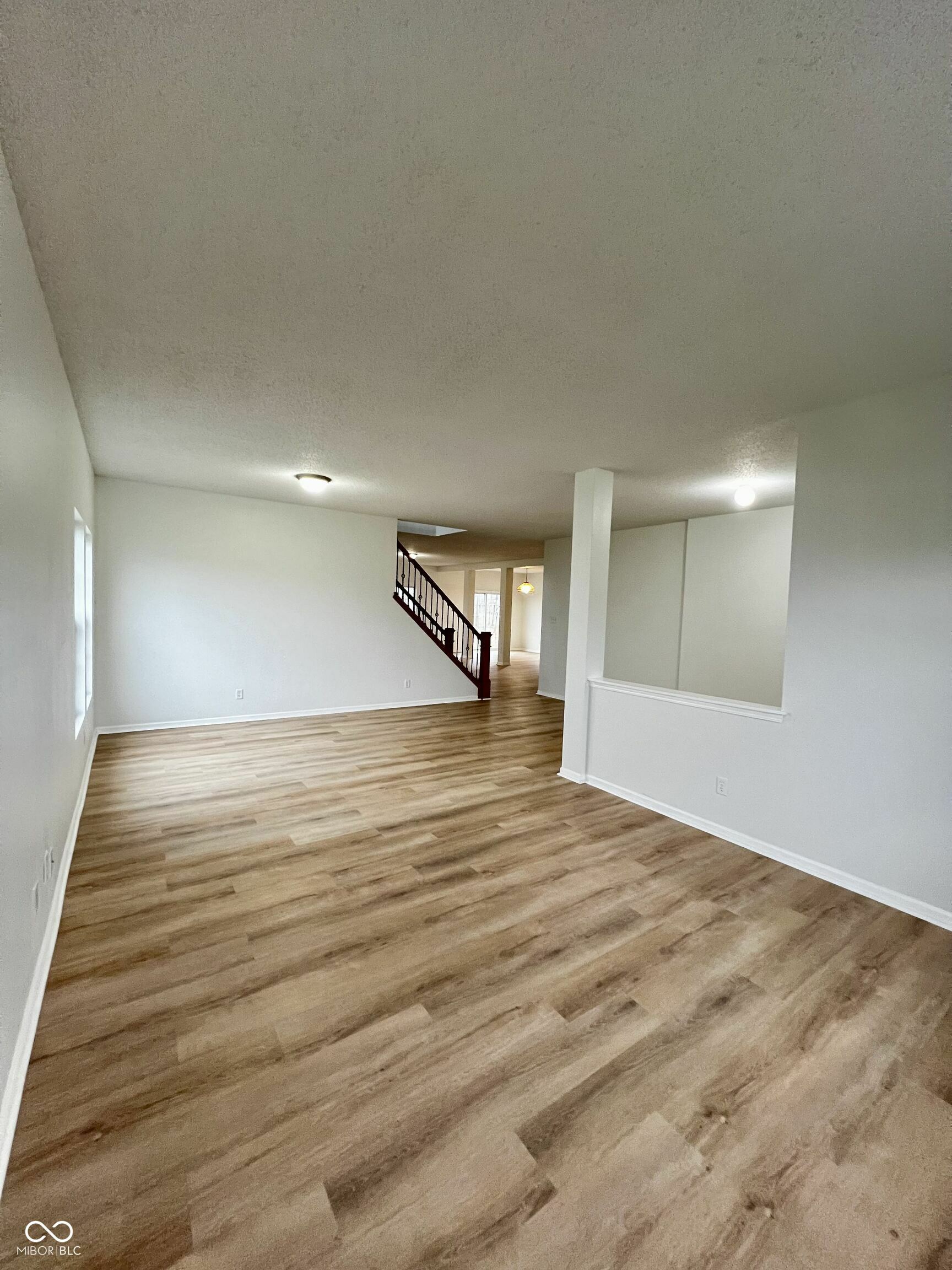 Property Photo:  832 Spinney Lane  IN 46184 