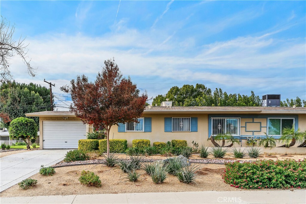 28121 Pebble Beach Drive  Menifee CA 92586 photo