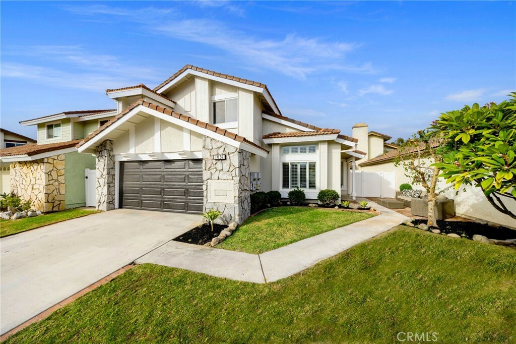 Property Photo: 1031 W Badger Pass Lane CA 92865