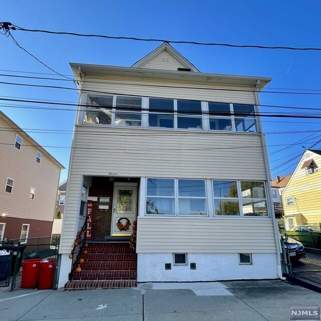 Property Photo:  11 Poplar Street 3  NJ 07055 