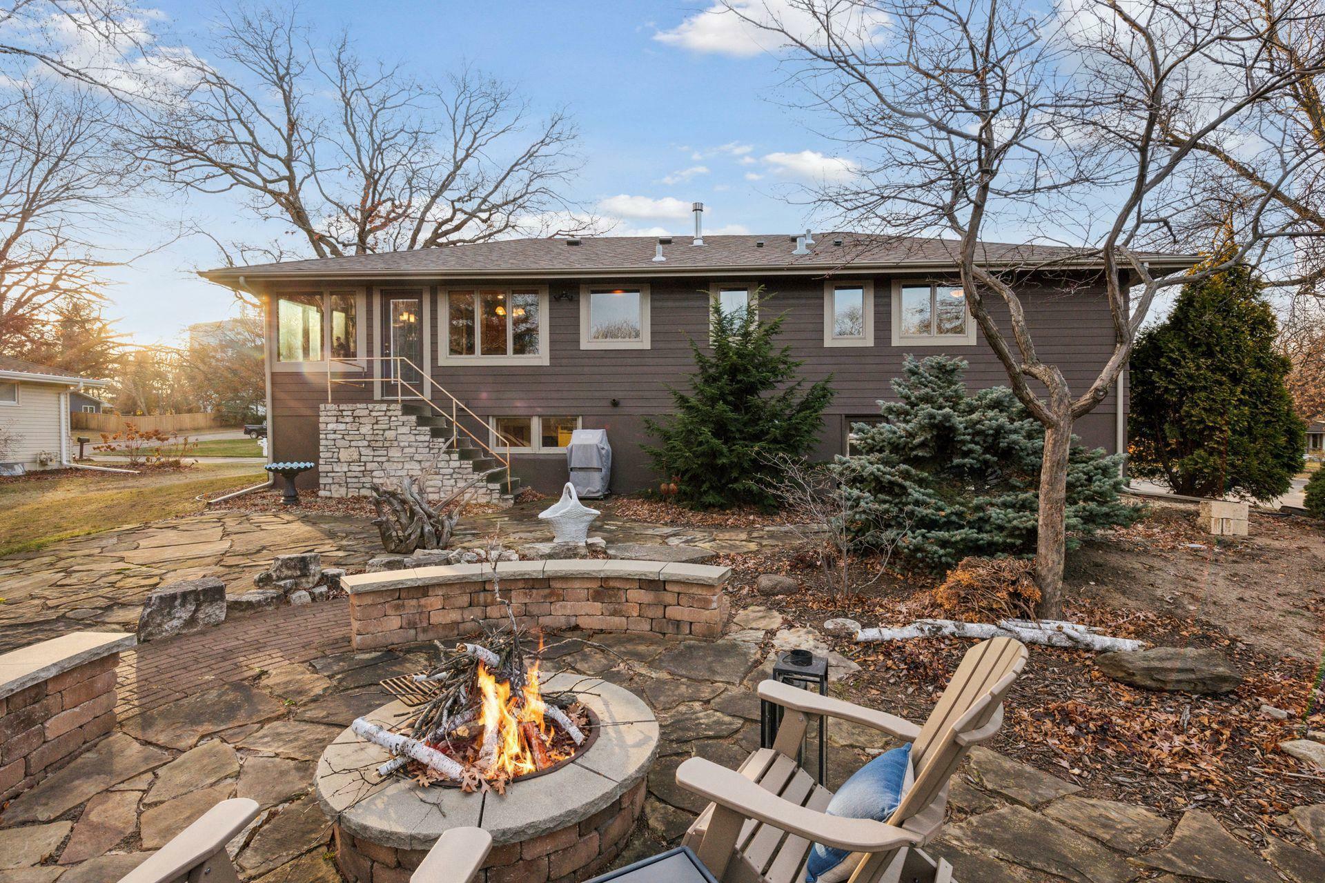 Property Photo:  5313 Matterhorn Drive NE  MN 55421 