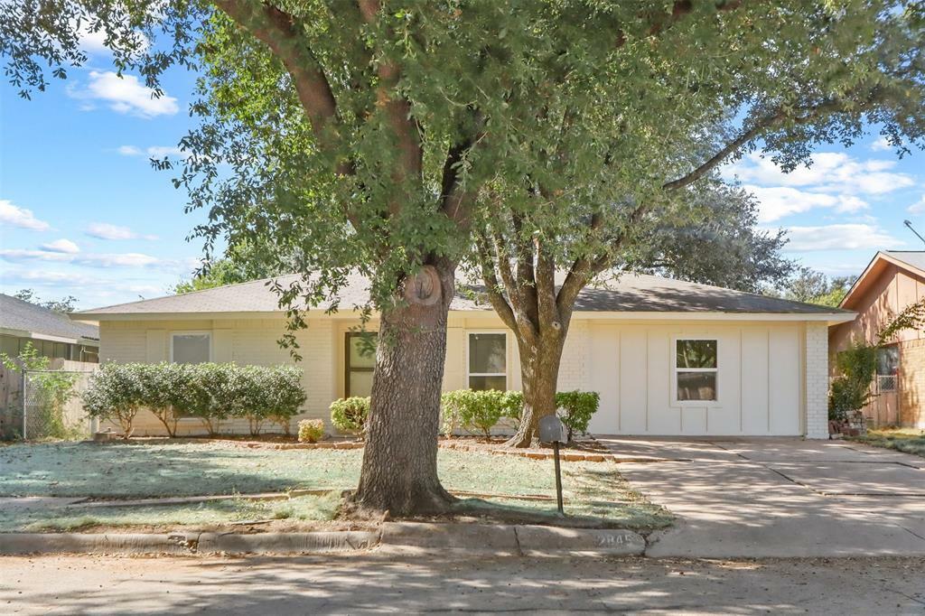 Property Photo:  2845 Santa Monica Drive  TX 75052 