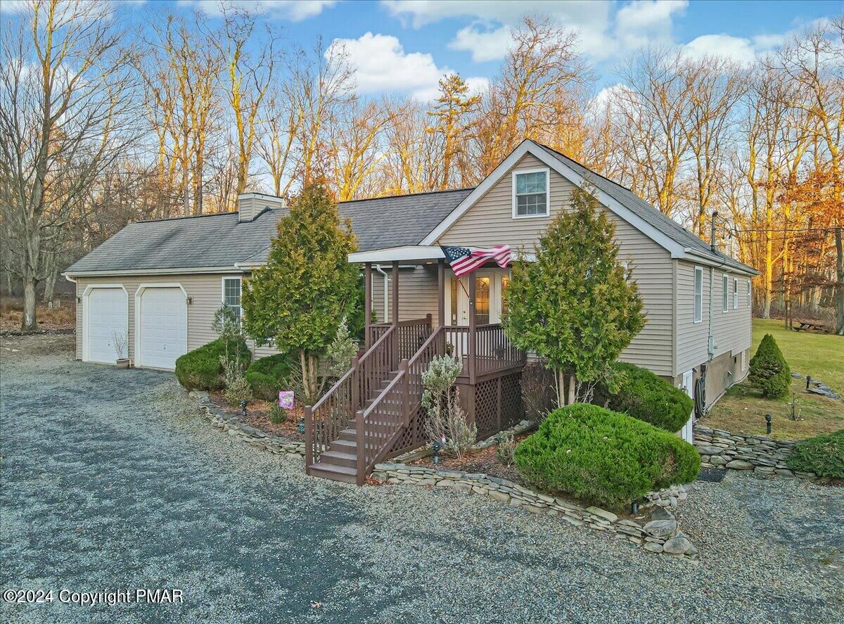 Property Photo:  232 East Court  PA 18326