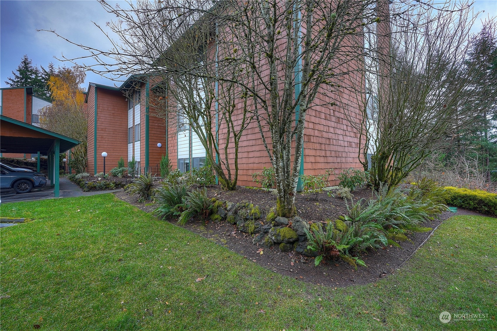 Property Photo:  7324 N Skyview Lane N-101  WA 98406 