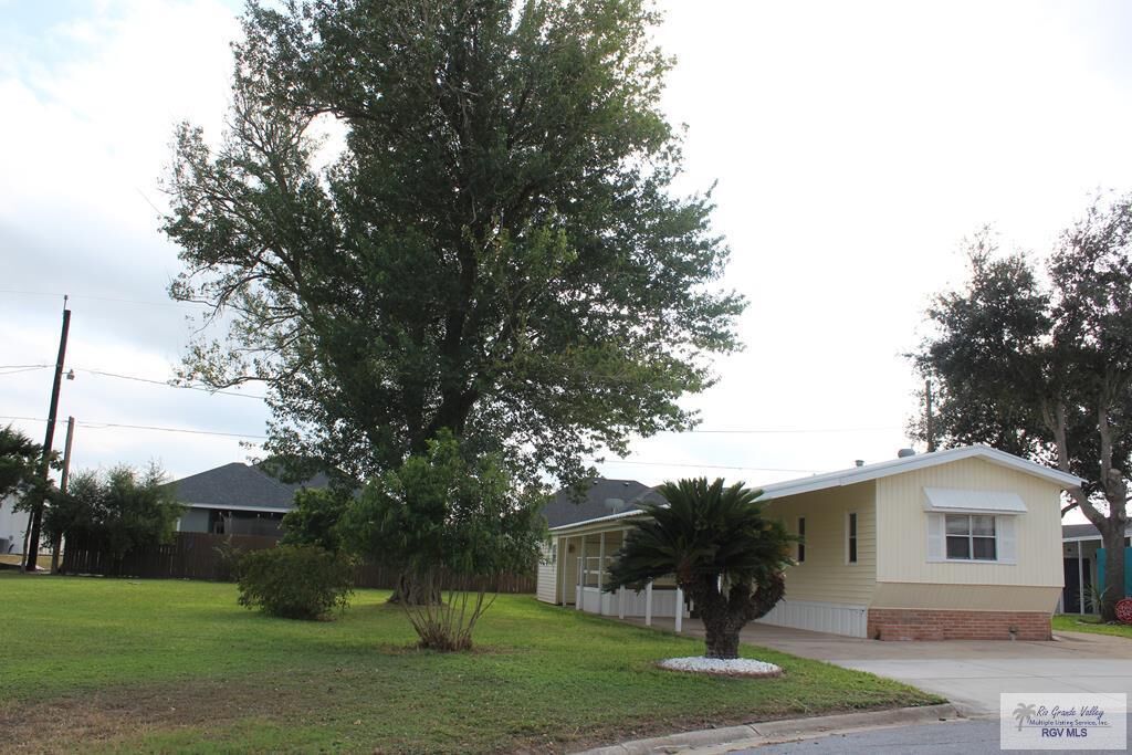 Property Photo:  309 And 313 Lytle Cir.  TX 78559 