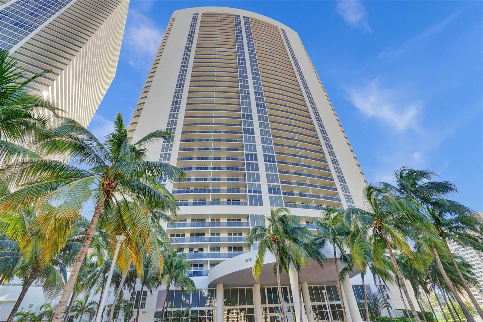 Property Photo: 1850 S Ocean Dr 2709 FL 33009