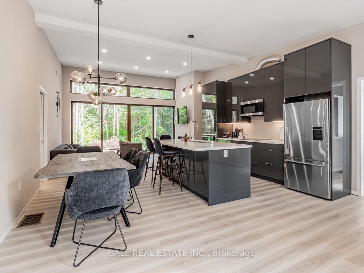 Property Photo: 4727 Elephant Lake Road Unit 16 ON K0L 1X0