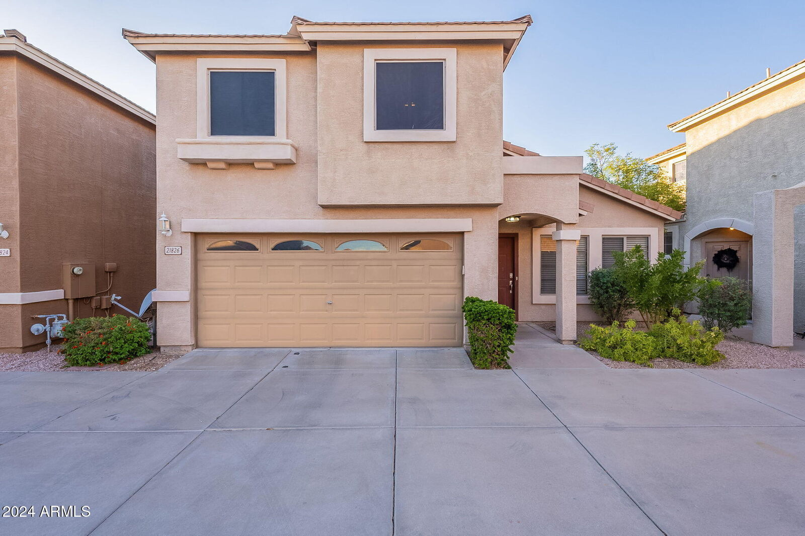 Property Photo: 21826 N 40th Way AZ 85050