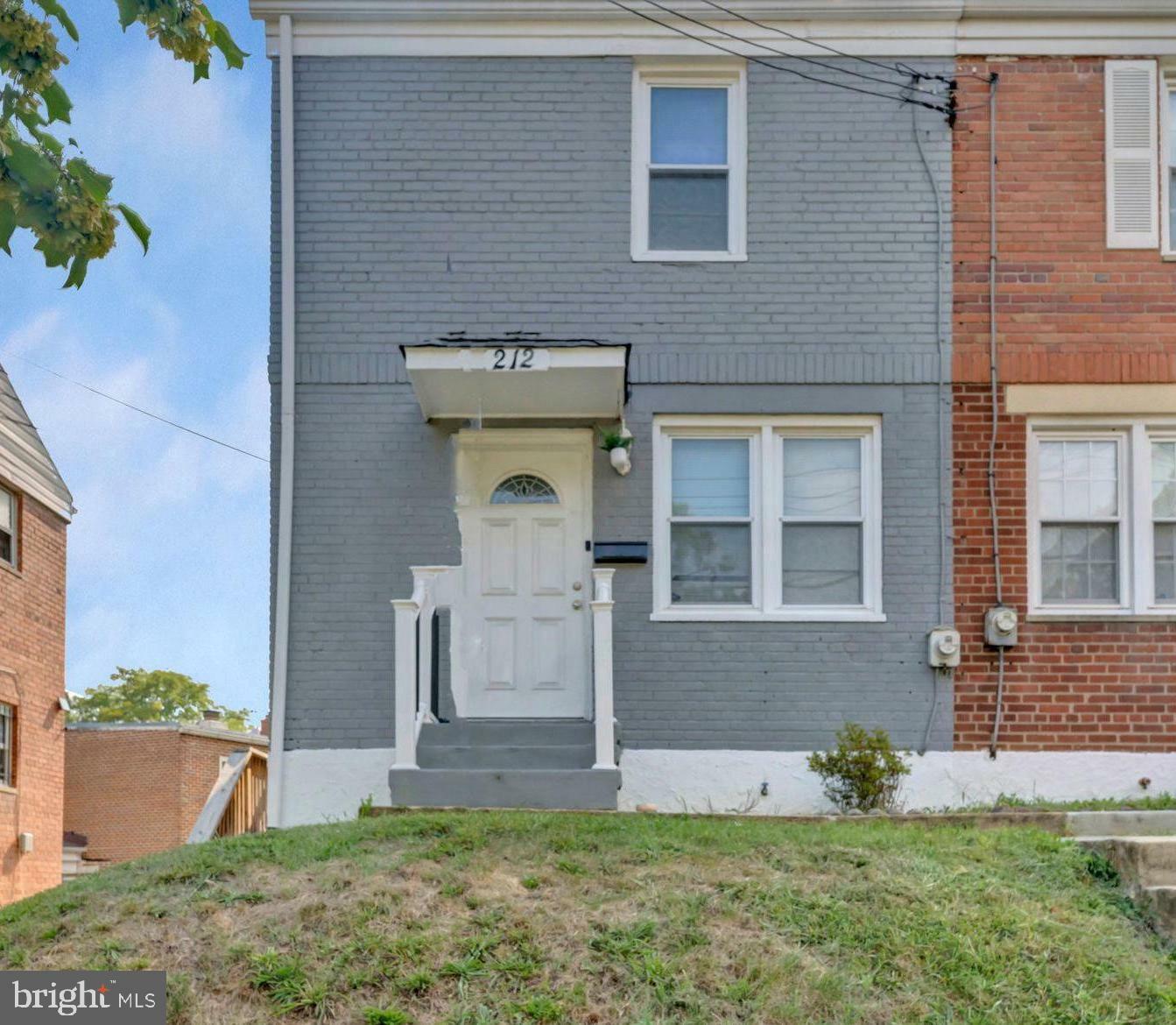 Property Photo:  212 54th Street SE  DC 20019 