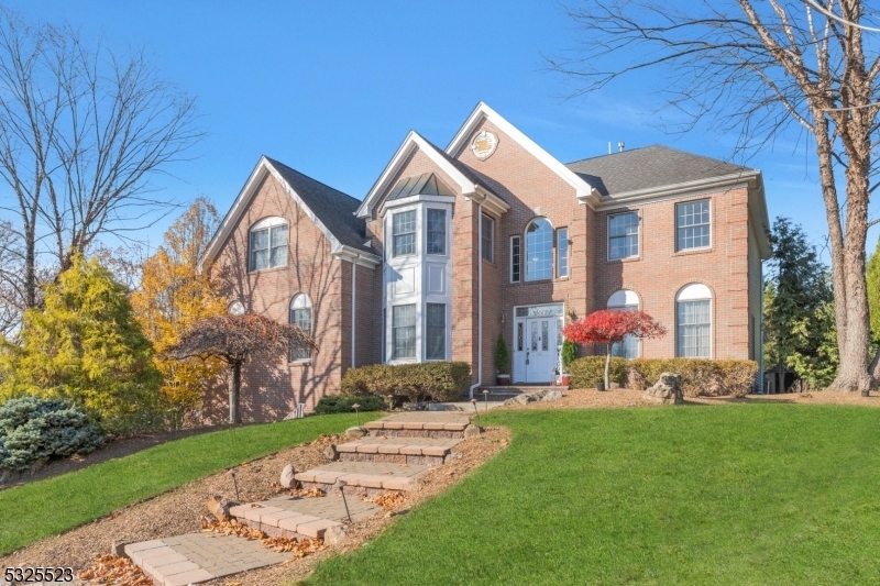 Property Photo:  22 Briarwood Way  NJ 07508 