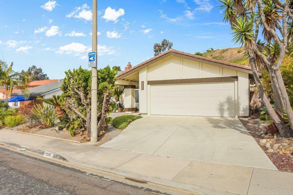 Property Photo:  2880 Murat Street  CA 92117 