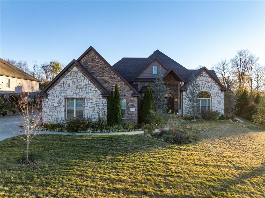 Property Photo:  1561 Sieanna Cove  AR 72764 