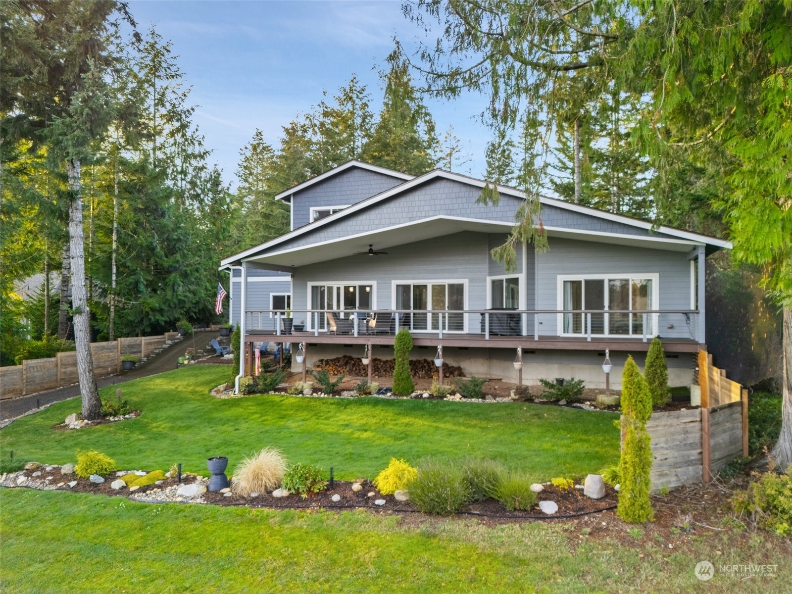 Property Photo:  191 E Soderberg Road  WA 98524 