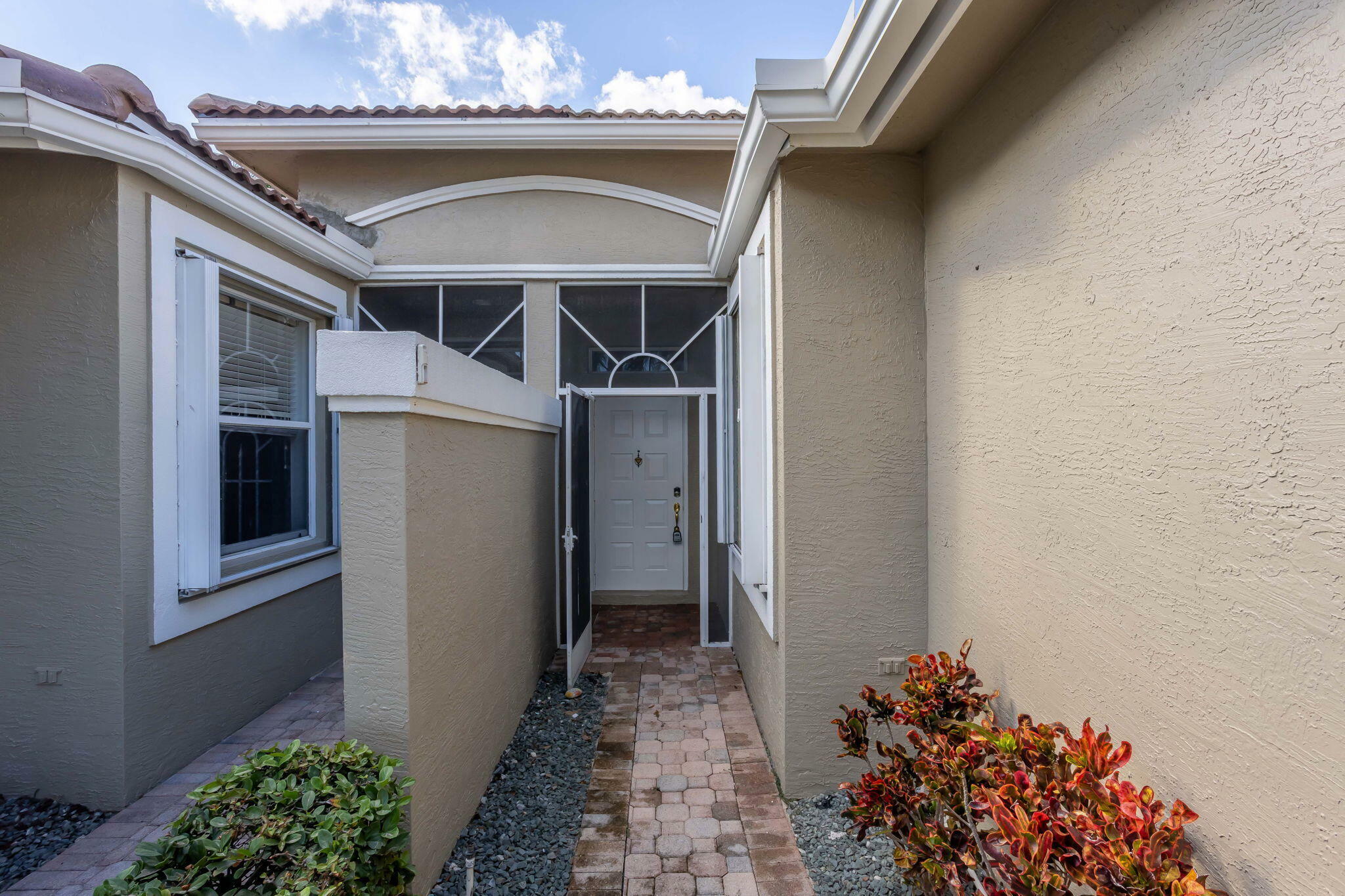 Property Photo:  10608 Royal Caribbean Circle  FL 33437 