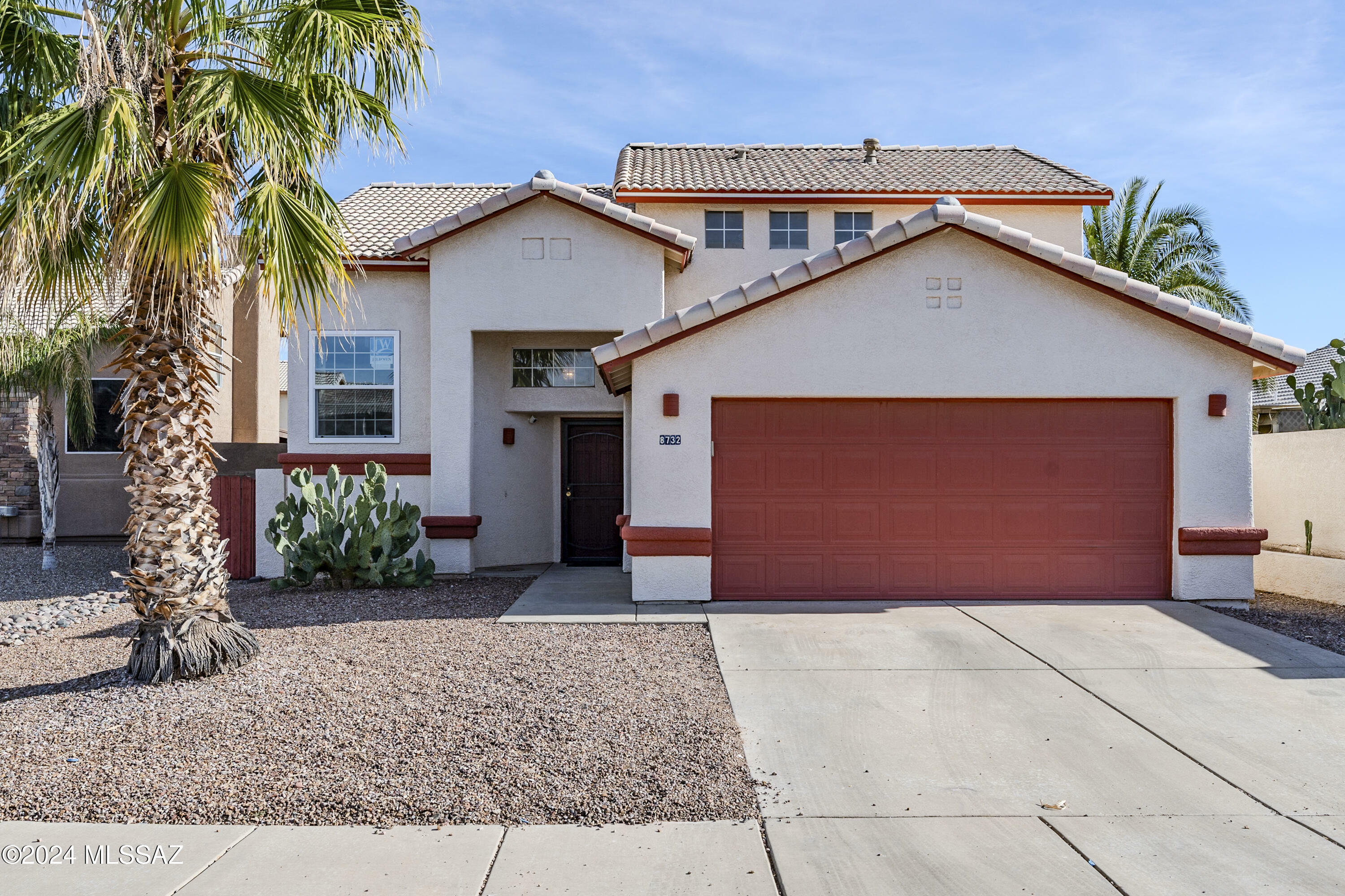 Property Photo:  8732 N Biscay Place  AZ 85743 