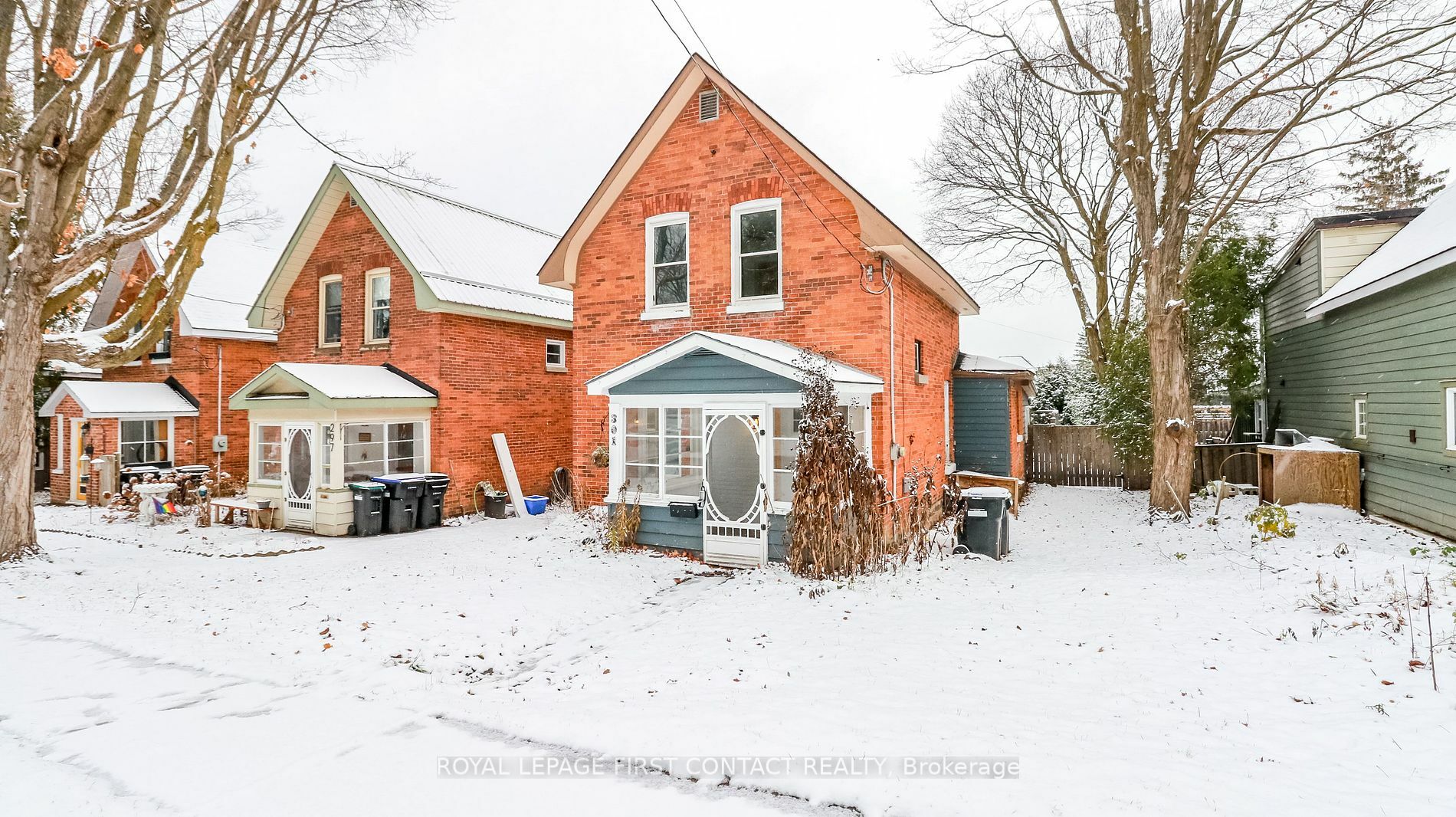 Photo de la propriété:  301 Fourth St  ON L4R 3T9 