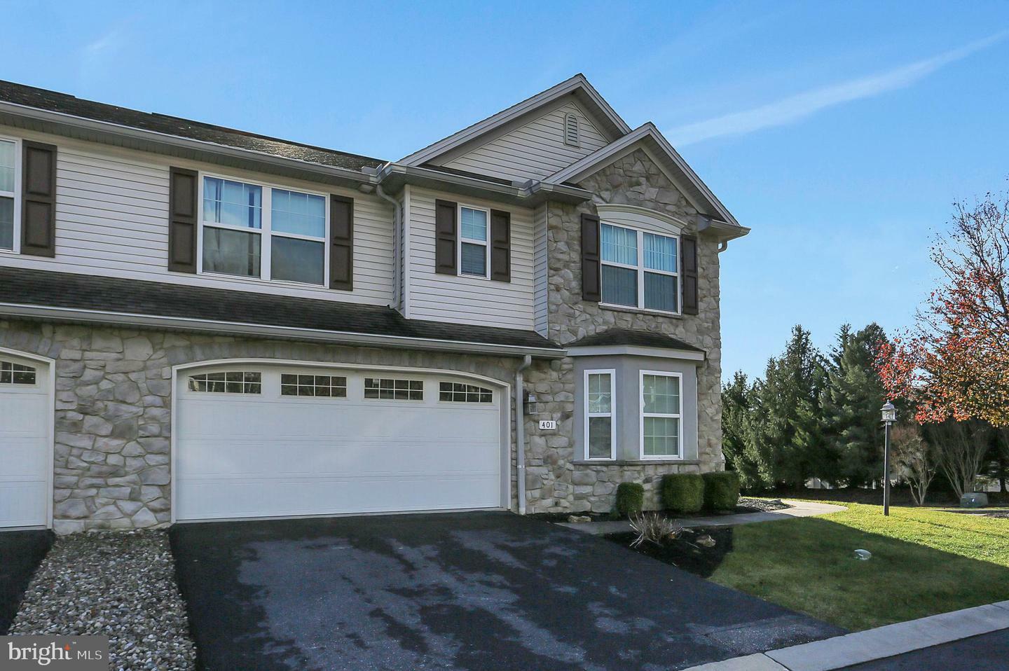 Property Photo:  401 Redbud Court  PA 17110 