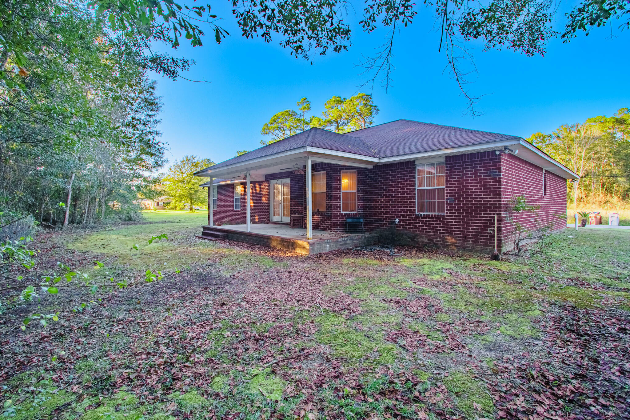 Property Photo:  6733 Jackson Lane  FL 32570 