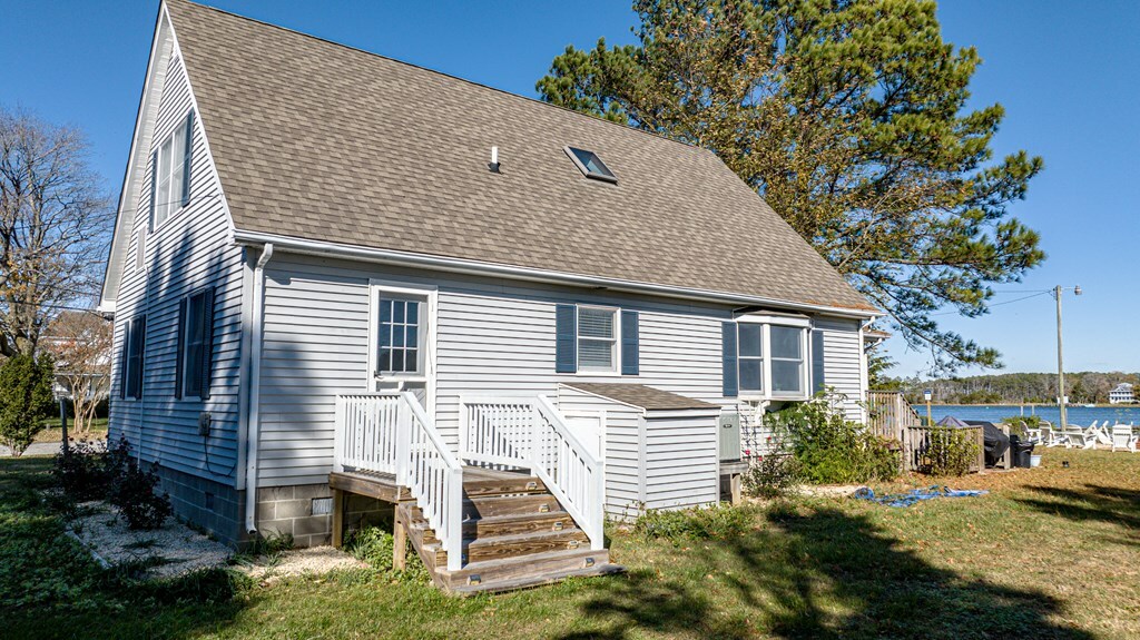 Property Photo:  21365 Southside Rd  VA 23417 