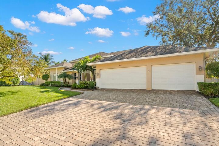 Property Photo:  615 Westfield Court  FL 34698 