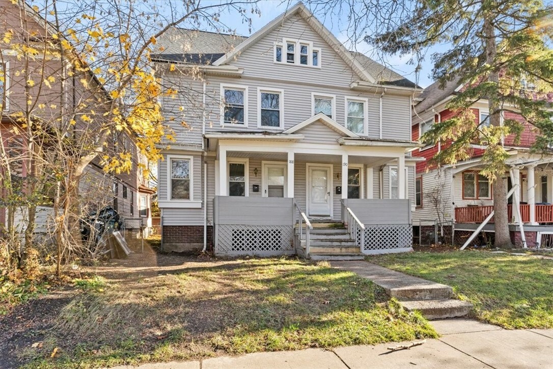 Property Photo:  188 Warwick Avenue  NY 14611 