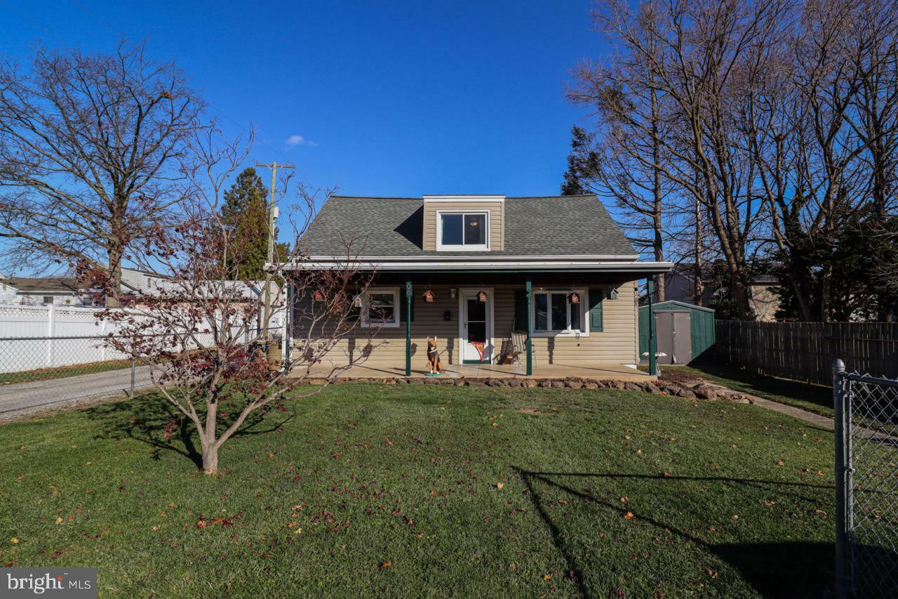 Property Photo:  506 E Elm Avenue  PA 17331 