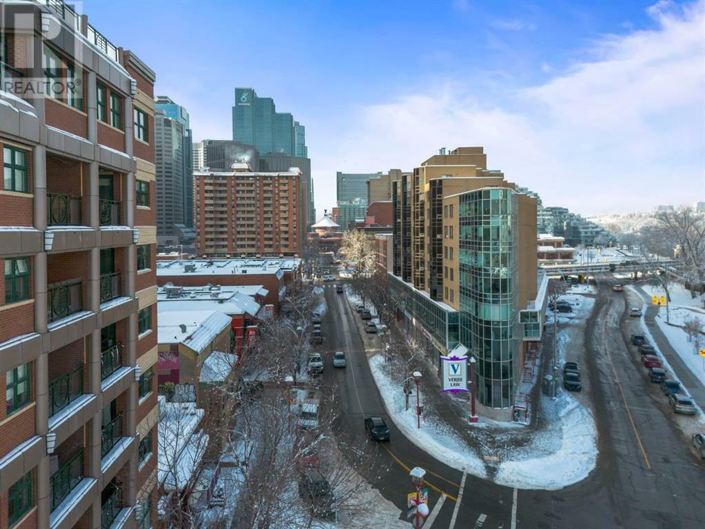 Property Photo: 128 2 Avenue Southeast AB T2G 5J5